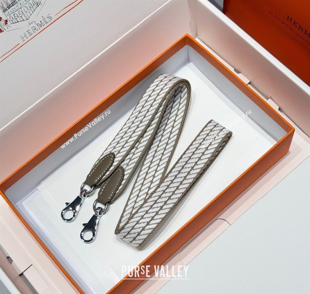 Hermes Canvas Bag Strap 2.5x105cm Elephant/Silver 2025 1008 (FL-251008014)