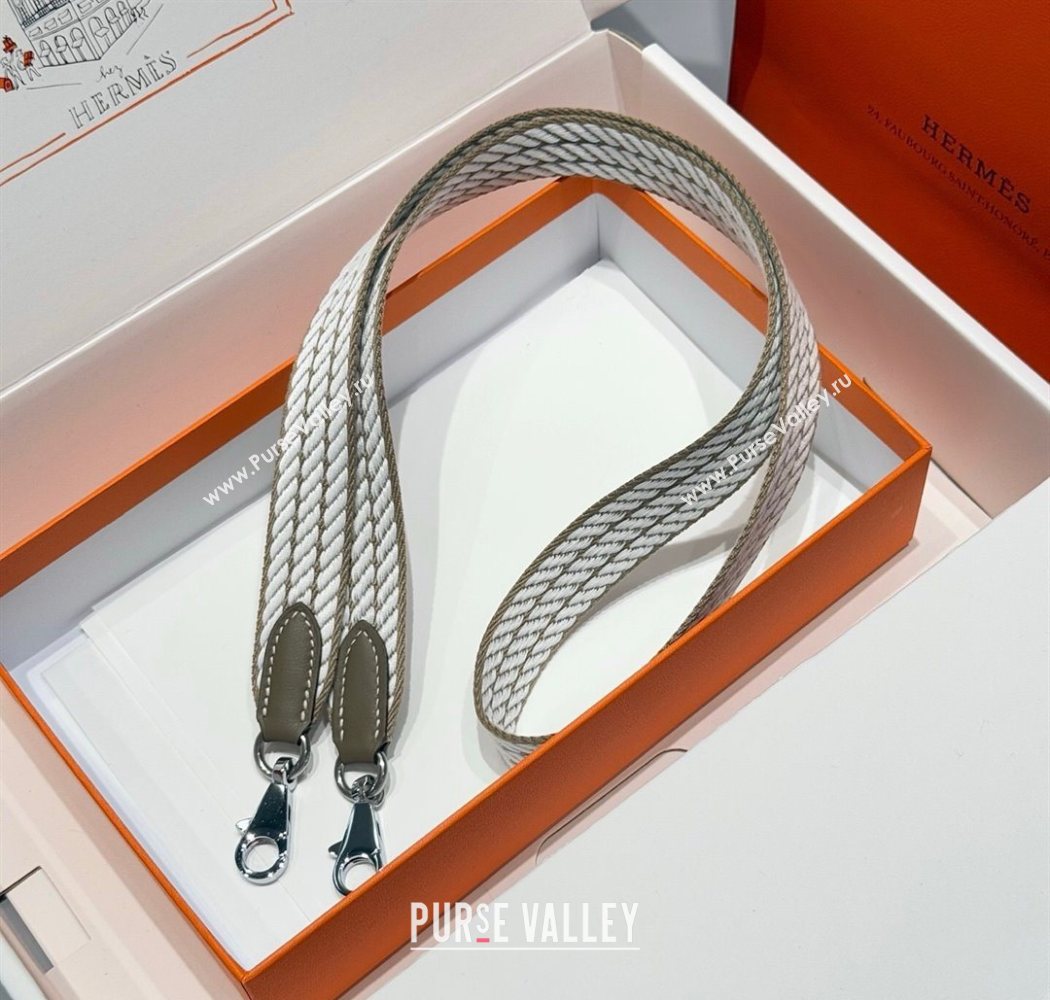Hermes Canvas Bag Strap 2.5x105cm Elephant/Silver 2025 1008 (FL-251008014)