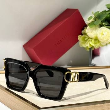 Valentino Sunglasses with VLogo VLS107A 2024 1 (A-240710075)