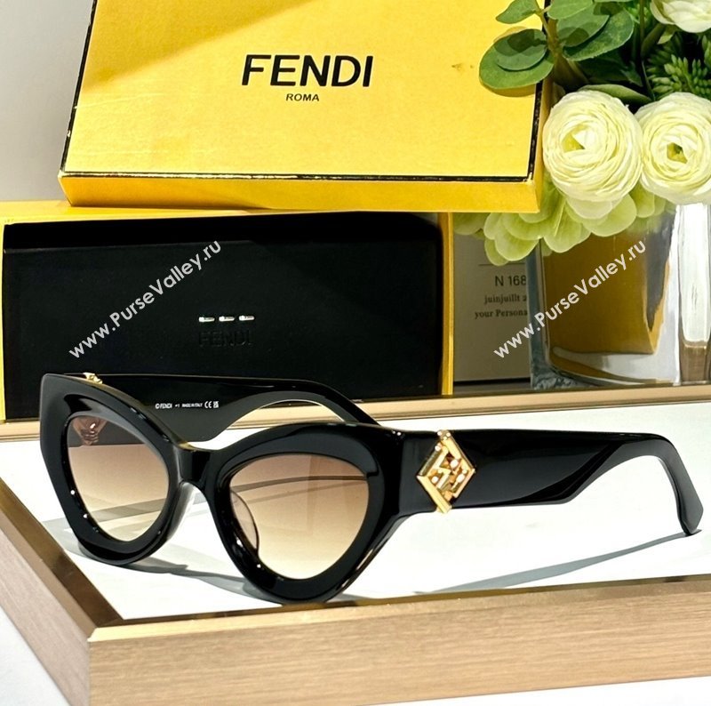 Fendi FF Diamonds Sunglasses FE40146 Black/Apricot 2024 (A-240914046)