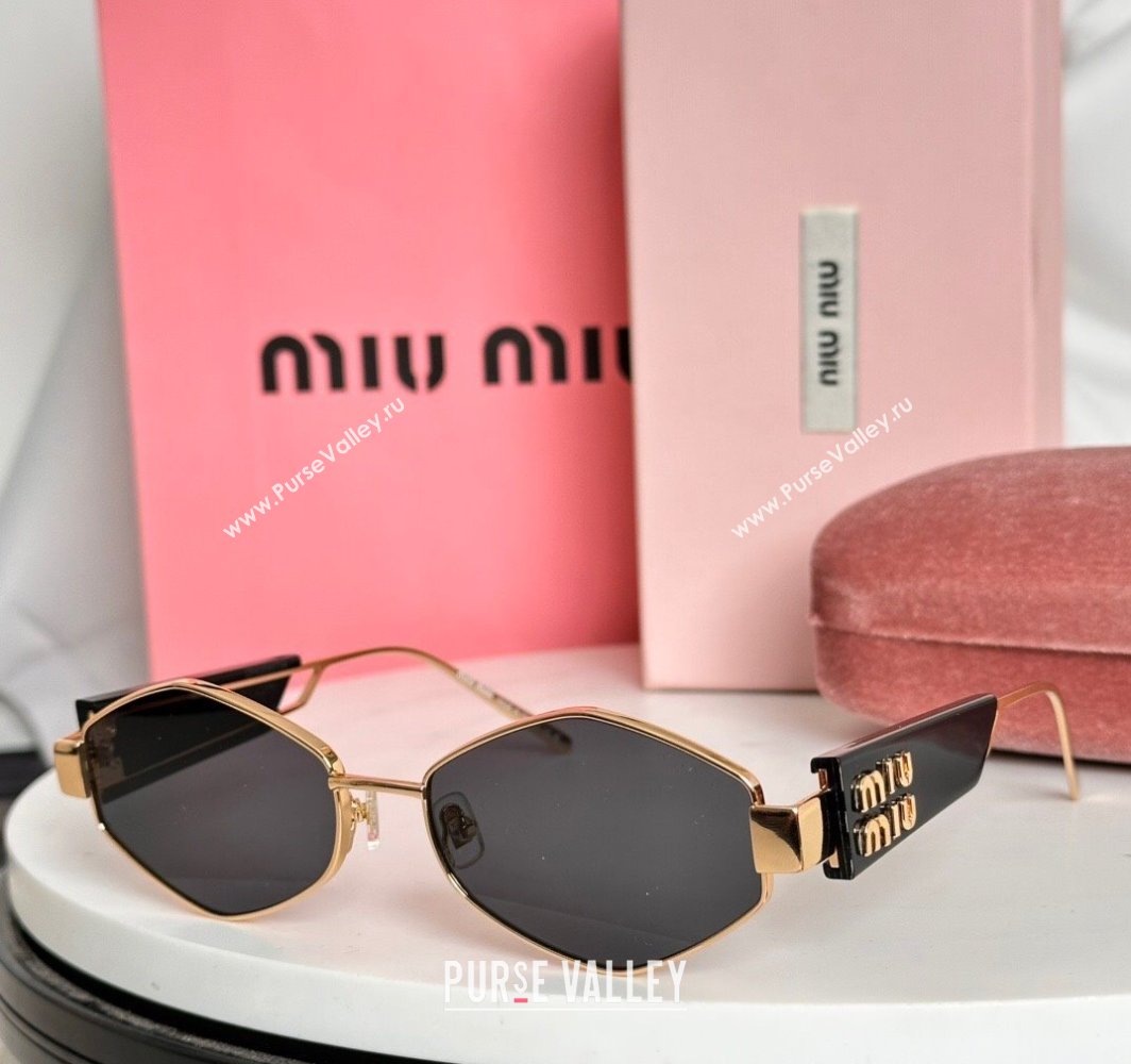 Miu Miu Sunglasses Grey/Gold 2025 SMU5689TS (SHI-250321069)