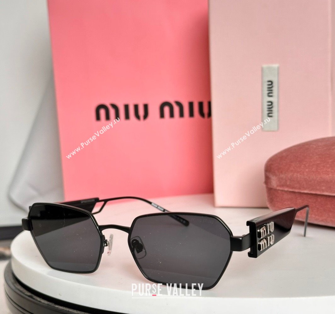 Miu Miu Sunglasses Grey/Black 2025 SMU53WS (SHI-250321073)