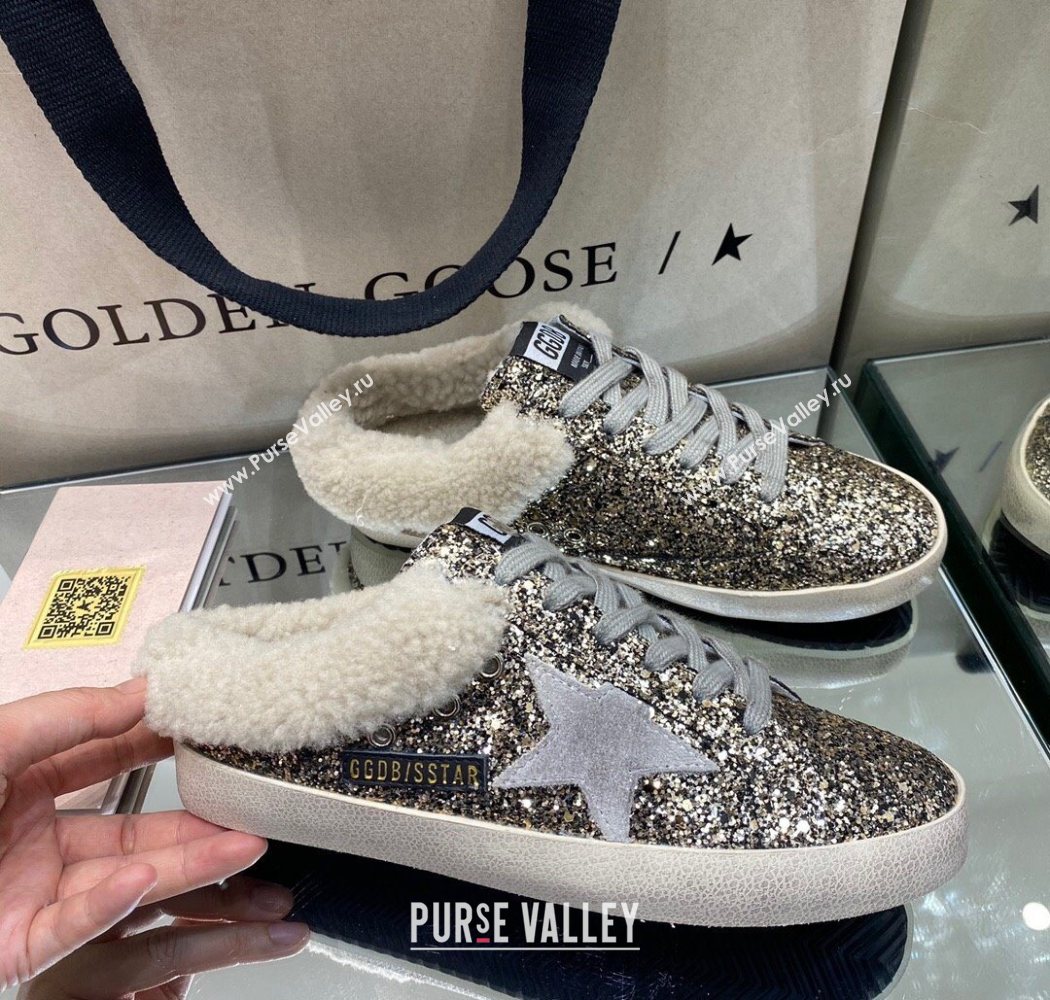 Golden Goose Womens Super-Star Sabots Sneaker in Gold Glitter and Wool 2025 GGDB103111 (MD-251031066)