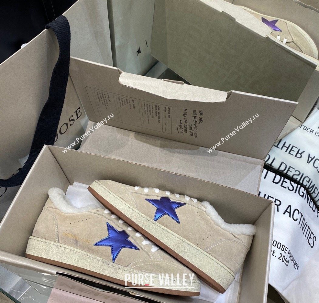 Golden Goose Womens Super-Star Sneakers in Beige Suede and Wool 2025 GGDB103114 (MD-251031074)