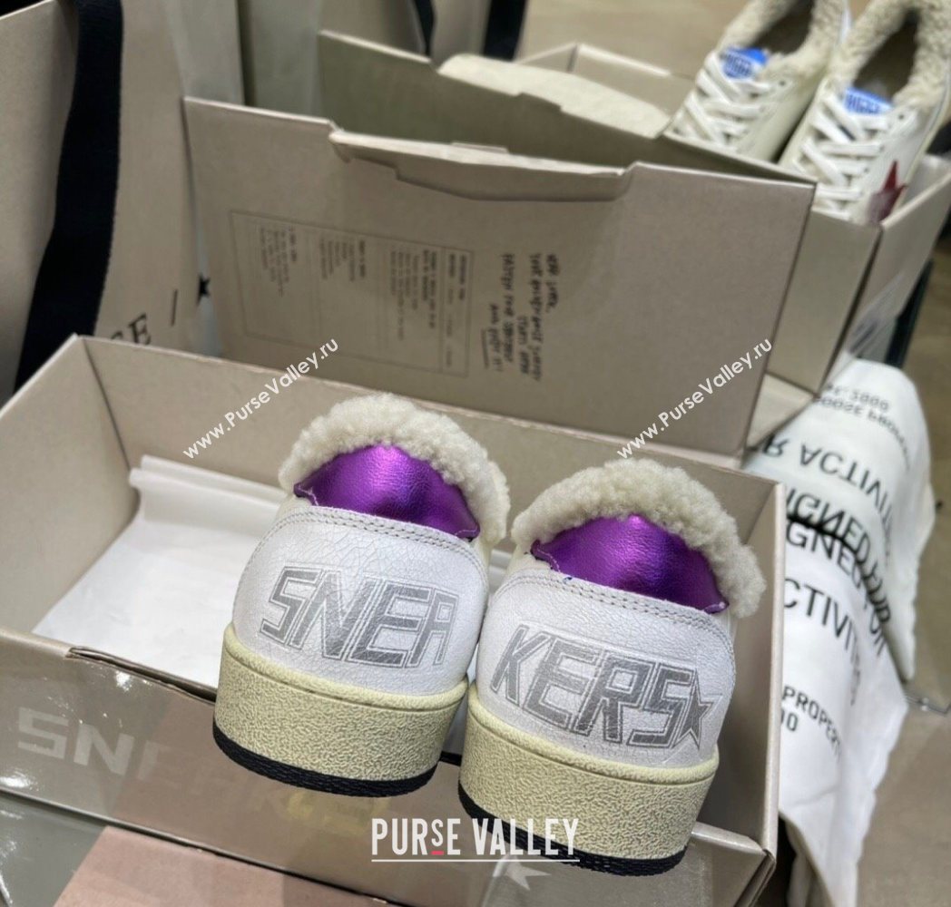 Golden Goose Womens Super-Star Sneakers in White Leather and Wool with Red Star 2025 GGDB103116 (MD-251031076)