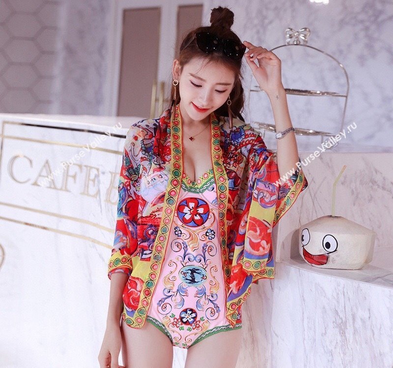 Versace Swimwear Pink 2024 CH040132 (A-240401085)