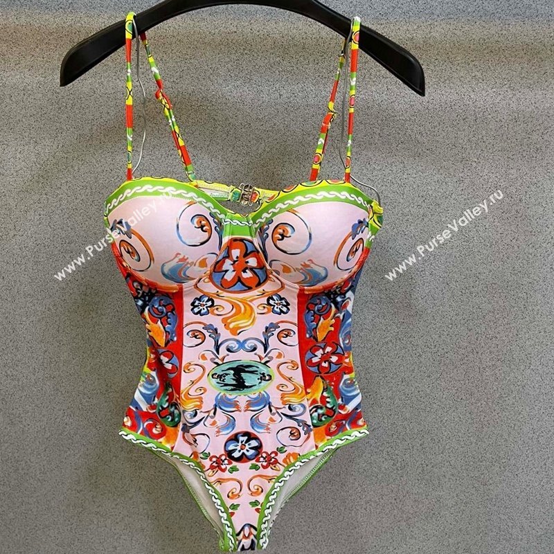 Versace Swimwear Pink 2024 CH040132 (A-240401085)