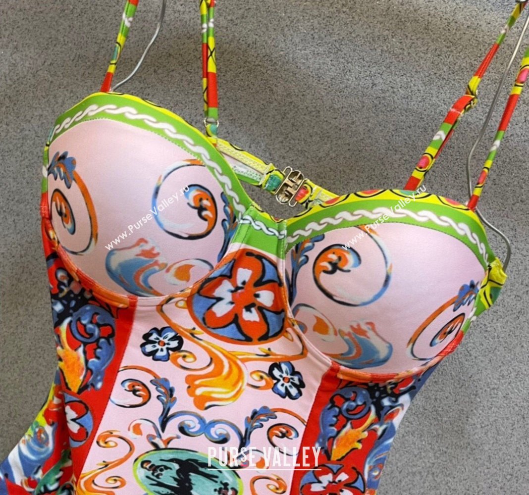 Versace Swimwear Pink 2024 CH040132 (A-240401085)