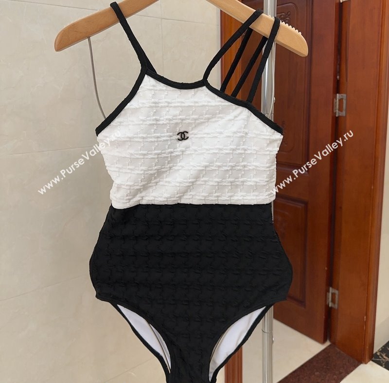 Chanel Swimwear White/Black 2024 CH040140 (A-240401122)