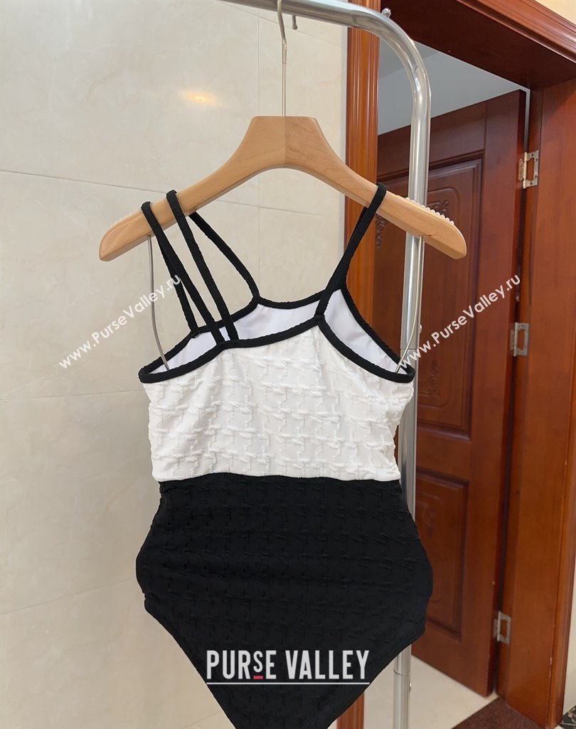 Chanel Swimwear White/Black 2024 CH040140 (A-240401122)