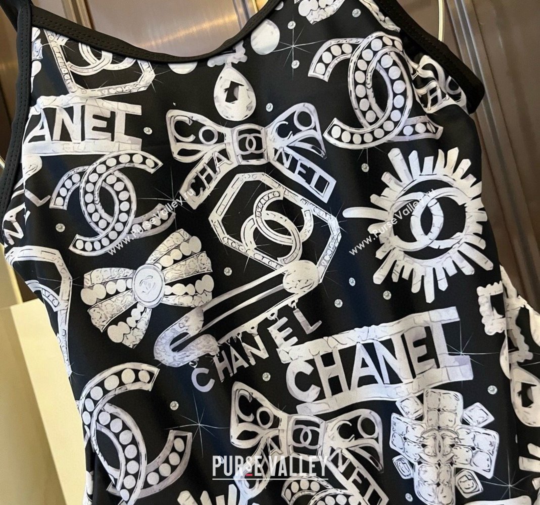 Chanel Swimwear White/Black 2024 050902 (XMN-240509024)