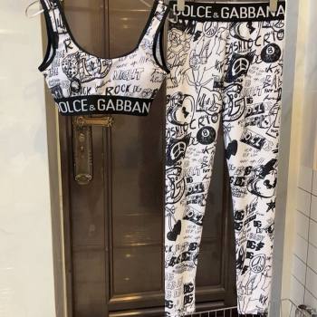 Dolce Gabbana DG Print Yoga Activewear Set White 2024 0709 (XMN-240709072)