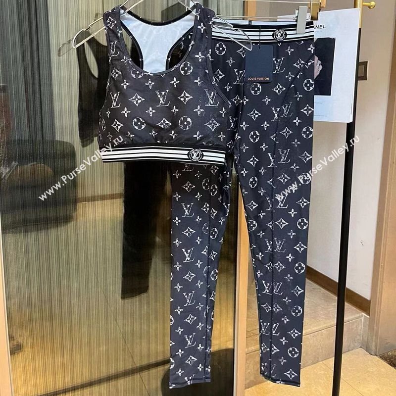 Louis Vuitton Yoga Activewear Set Black 2025 0314 (WM-250314007)