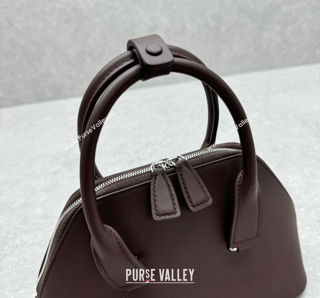The Row Mini Devon Bag in Smooth Leather Dark Burgundy 2025 1846 (ningm-250408067)