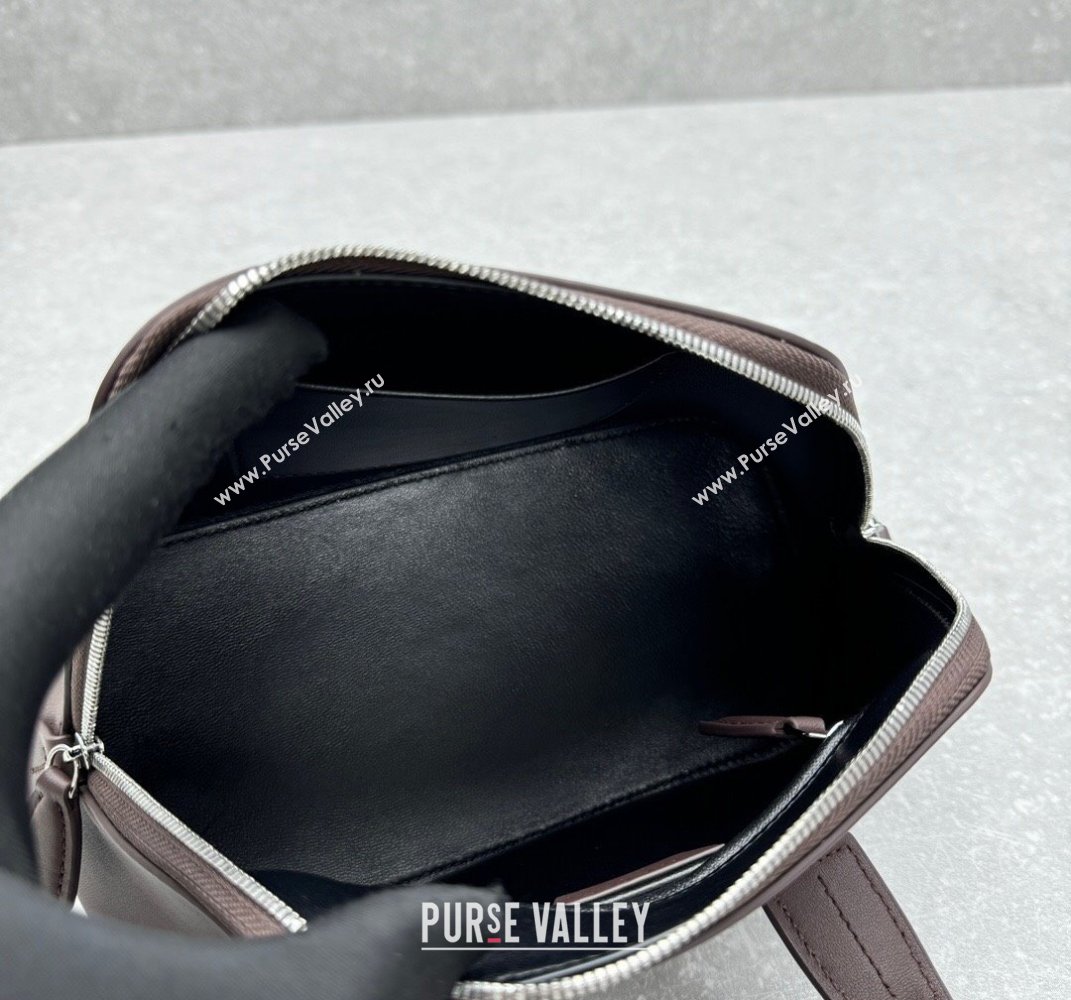The Row Mini Devon Bag in Smooth Leather Dark Burgundy 2025 1846 (ningm-250408067)