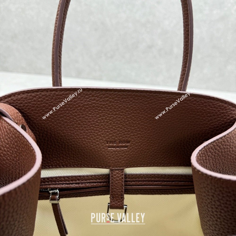 The Row Margaux 12 Tote Bag in Grained Leather Mocha 2025 1833 (ningm-250408051)