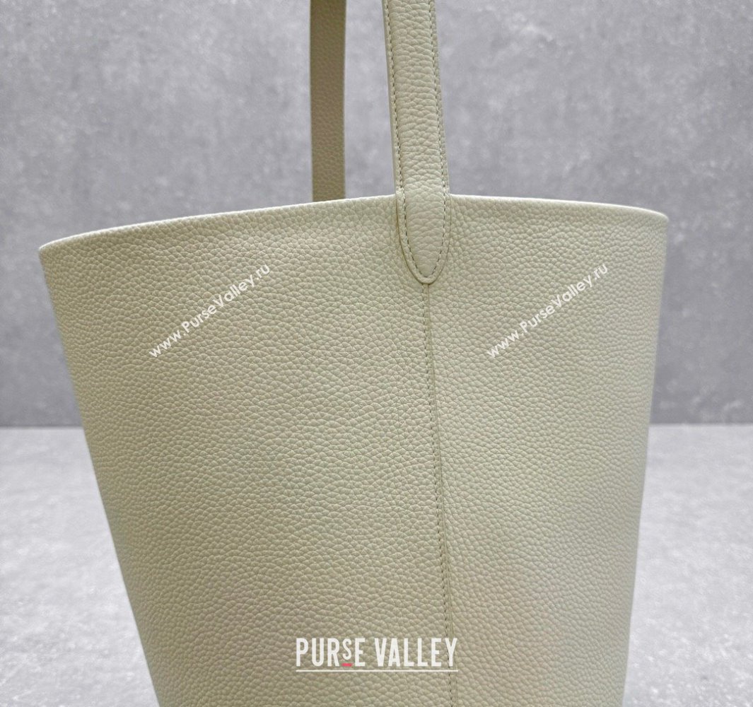 The Row Large N/S Park Tote Bag in Grained Leather White 2025 1822 (ningm-250520102)