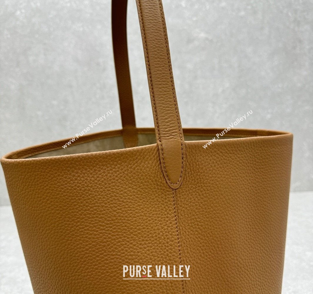 The Row Large N/S Park Tote Bag in Grained Leather Brown 2025 1822 (ningm-250520103)