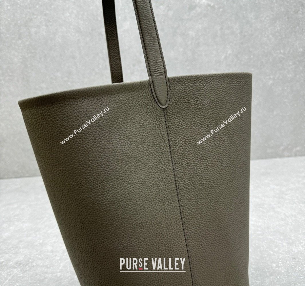 The Row Large N/S Park Tote Bag in Grained Leather Grey 2025 1822 (ningm-250520104)