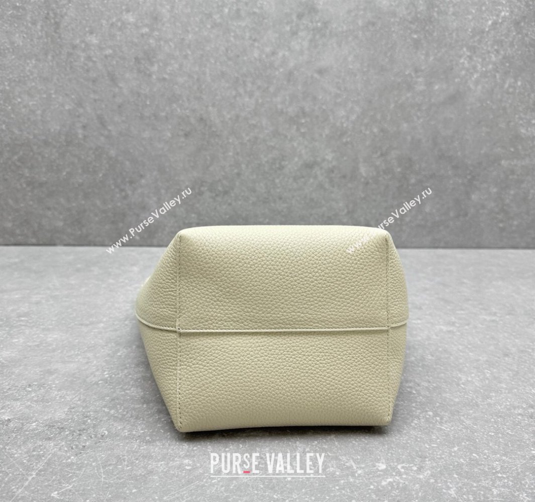 The Row Medium N/S Park Tote Bag in Grained Leather White 2025 1822 (ningm-250520106)