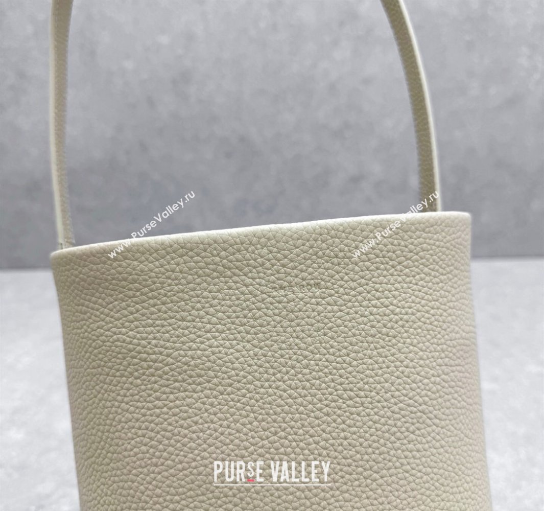 The Row Medium N/S Park Tote Bag in Grained Leather White 2025 1822 (ningm-250520106)