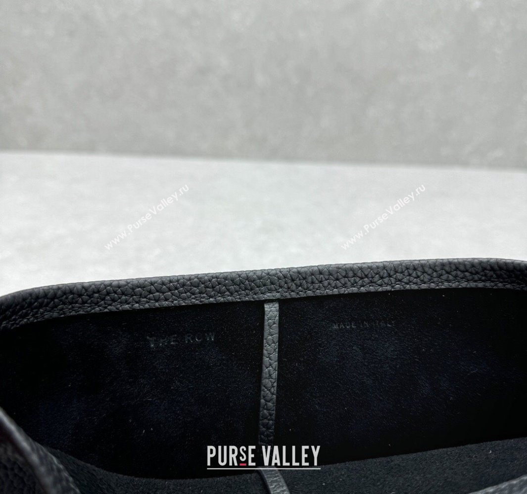 The Row Small N/S Park Tote Bag in Grained Leather Black 2025 1822 (ningm-250520111)