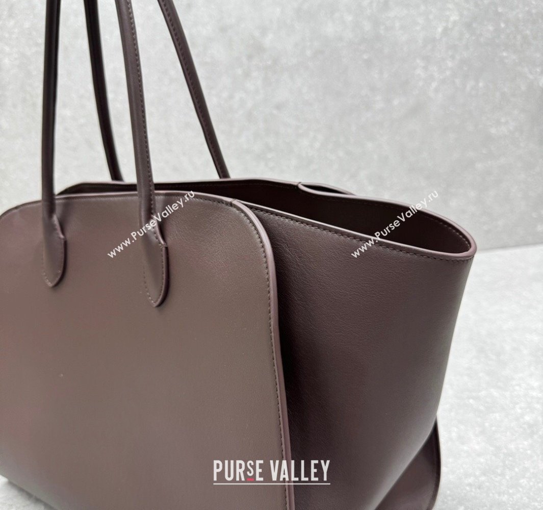 The Row Marlo 17 Softly Structured Tote Bag in Smooth Leather Chocolate Brown 2025 1895 (ningm-250520097)