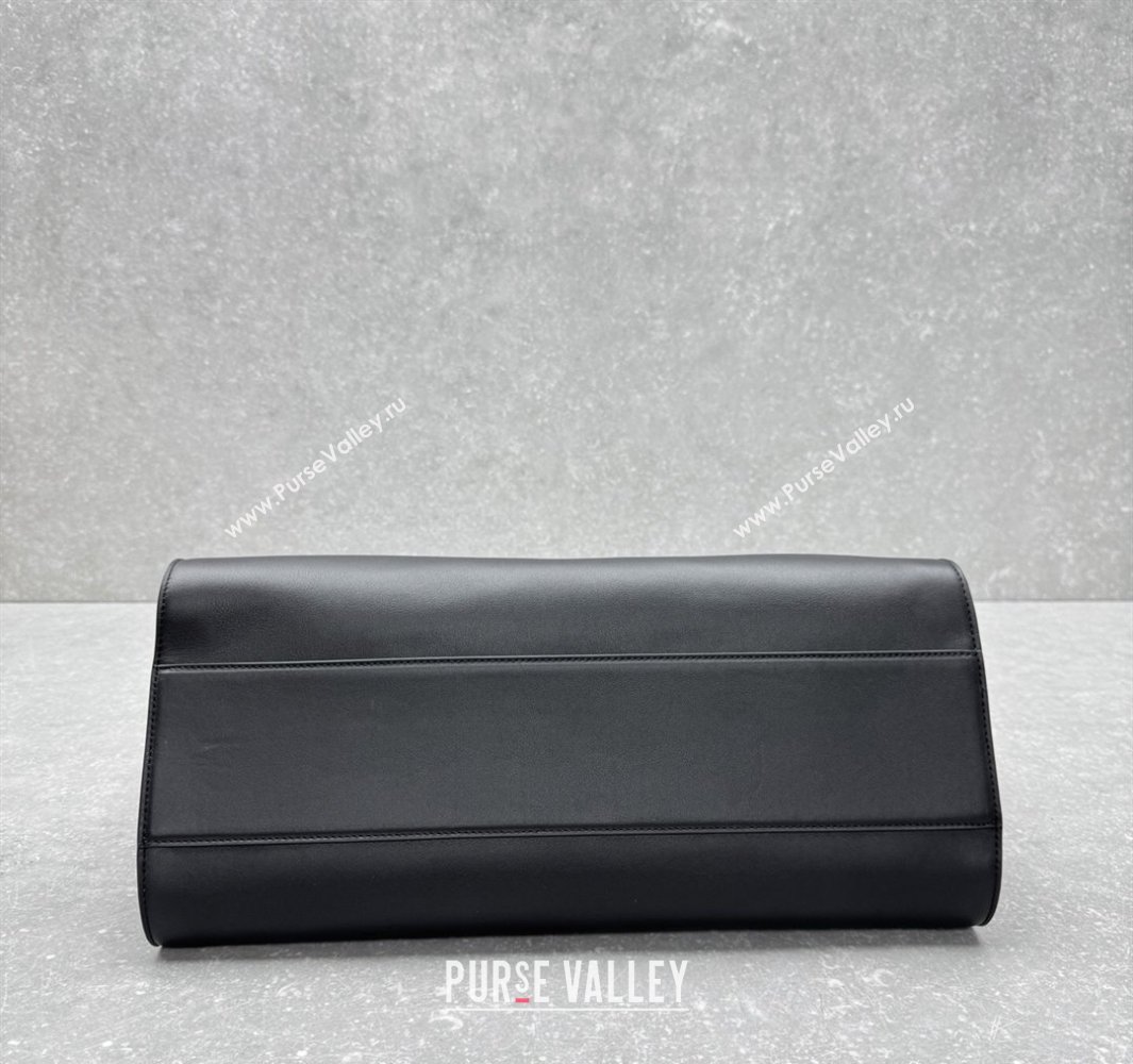 The Row Marlo 17 Softly Structured Tote Bag in Smooth Leather Black 2025 1895 (ningm-250520100)