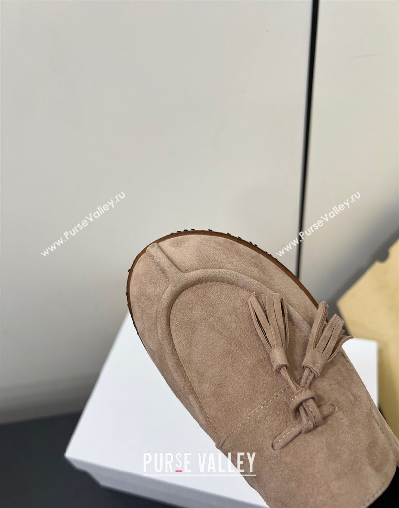 The Row Suede Tassel Loafers Beige 2025 0604 (HQG-250604114)