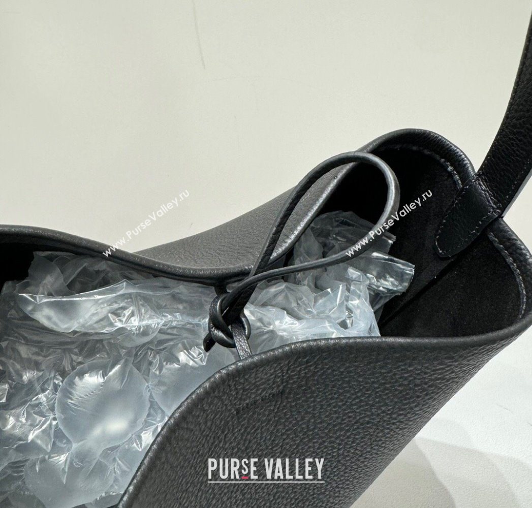 The Row Small N/S Park Tote Bag in Grained Leather Black 2025 0802 (YY-250802056)