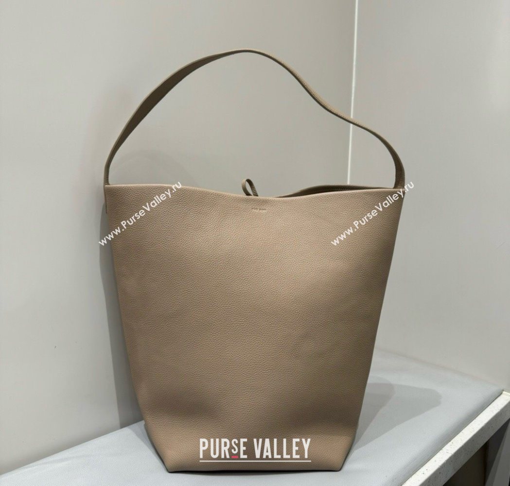 The Row Large N/S Park Tote Bag in Grained Leather Beige 2025 0802 (YY-250802047)