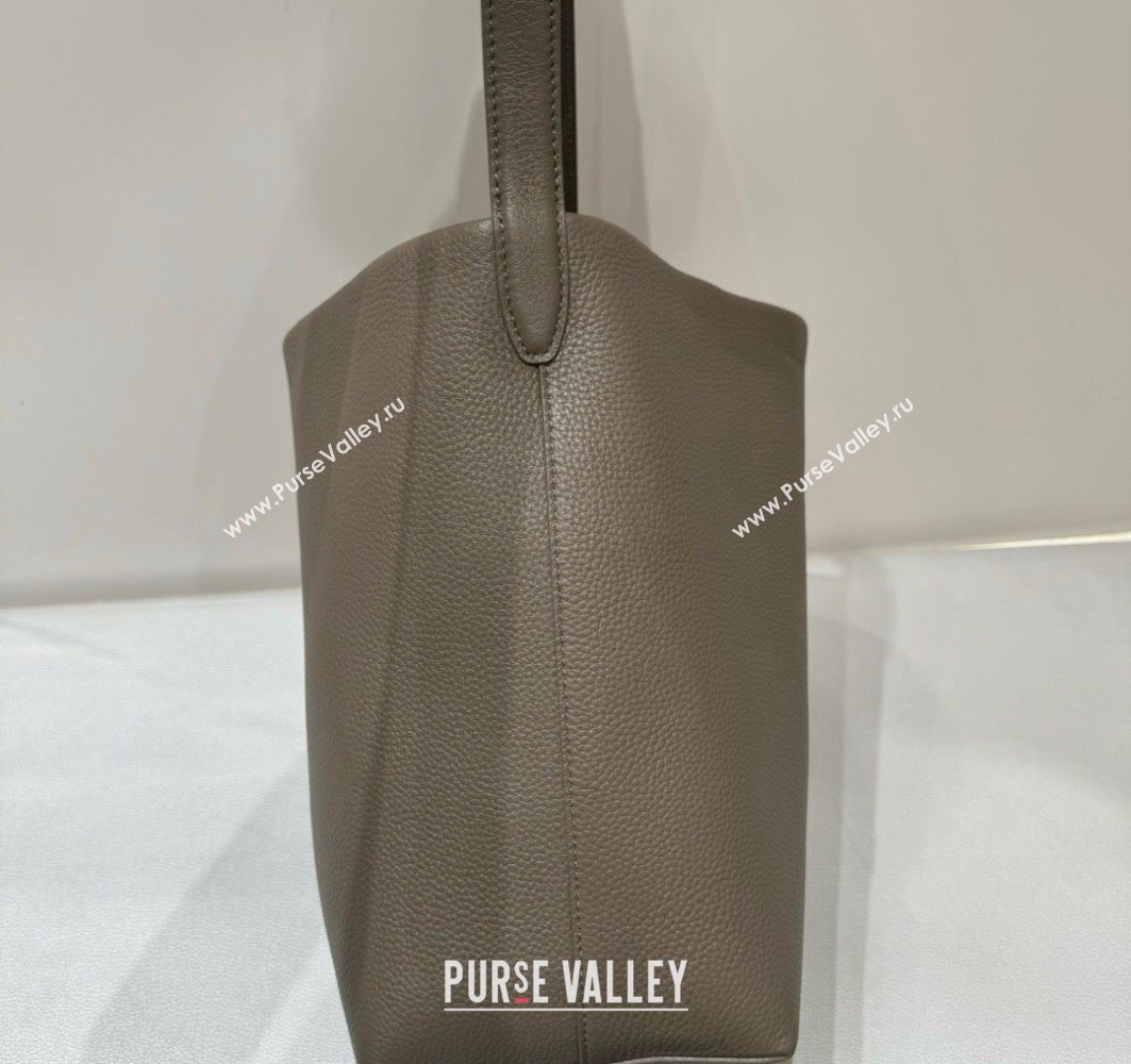 The Row Medium N/S Park Tote Bag in Grained Leather Elephant Grey 2025 0802 (YY-250802051)