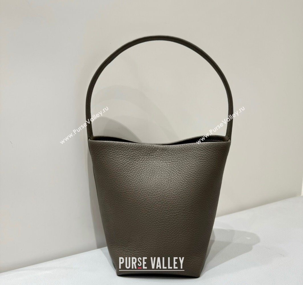 The Row Small N/S Park Tote Bag in Grained Leather Elephant Grey 2025 0802 (YY-250802052)