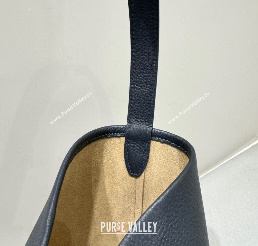 The Row Medium N/S Park Tote Bag in Grained Leather Marine Blue 2025 0802 (YY-250802053)