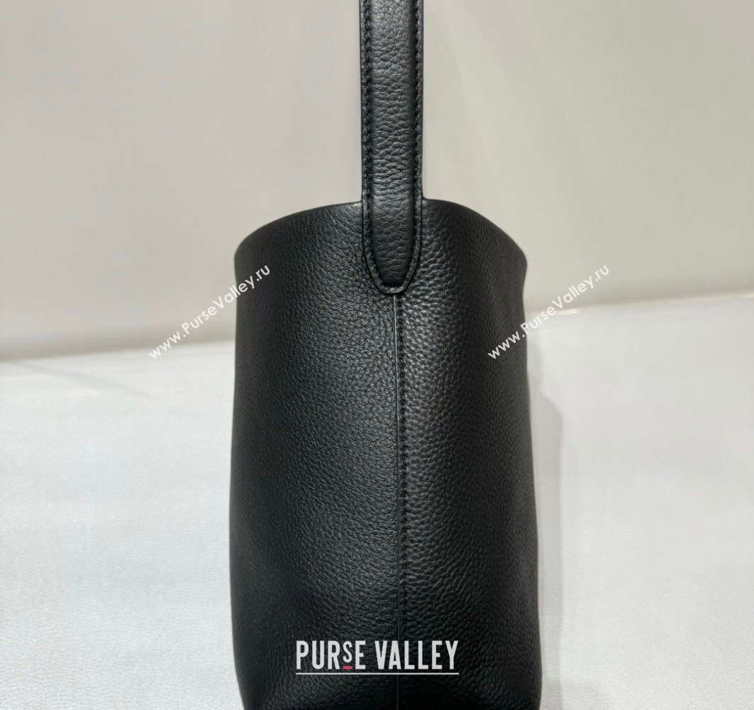 The Row Medium N/S Park Tote Bag in Grained Leather Black 2025 0802 (YY-250802055)