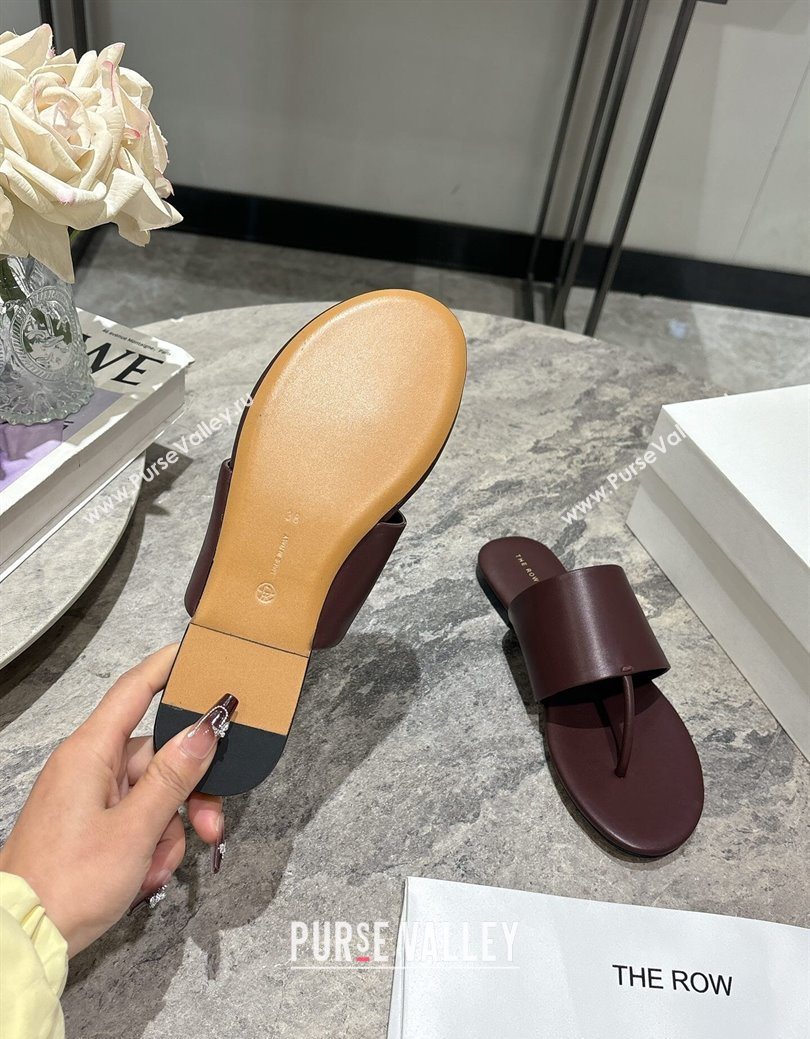The Row Signum Flat Thong Slides Sandal in Calfskin Dark Burgundy 2025 TR082704 (HQG-250827033)
