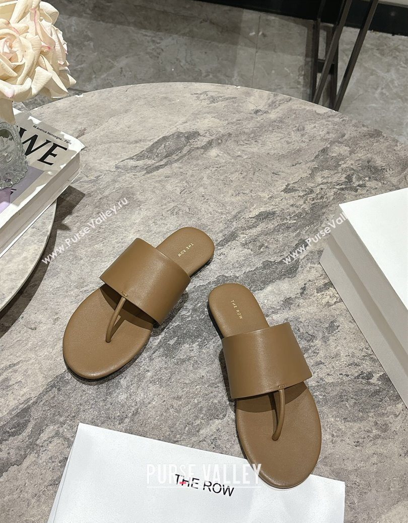 The Row Signum Flat Thong Slides Sandal in Calfskin Khaki 2025 TR082704 (HQG-250827035)