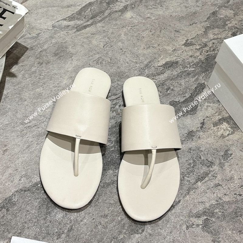 The Row Signum Flat Thong Slides Sandal in Calfskin White 2025 TR082704 (HQG-250827036)
