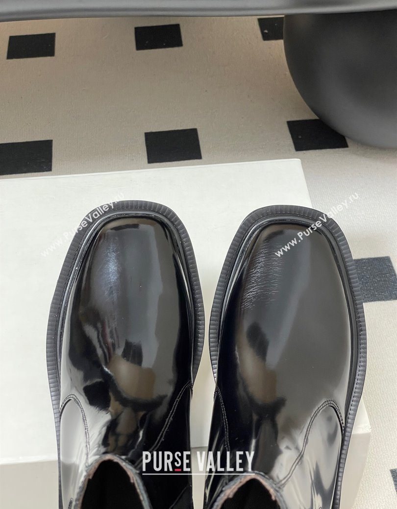 The Row Calfskin Flat Ankle Boots Black 2025 TR082702 (MD-250827027)