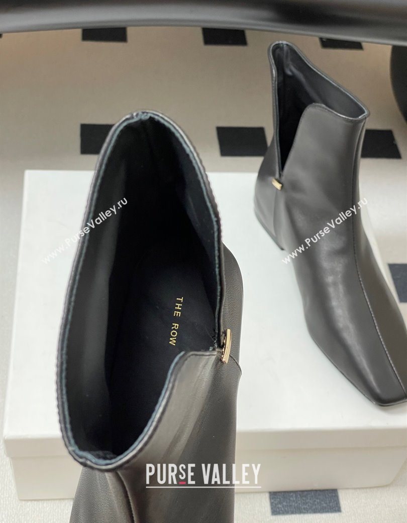 The Row Lambskin Flat Ankle Boots Black 2025 TR082701 (MD-250827025)
