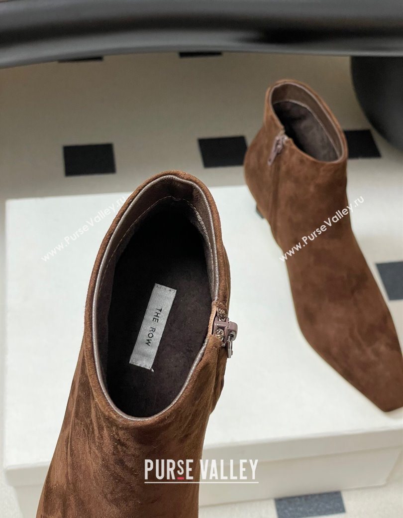 The Row Carla Suede Heel Ankle Boots 4cm Dark Brown 2025 TR120811 (MD-251208109)