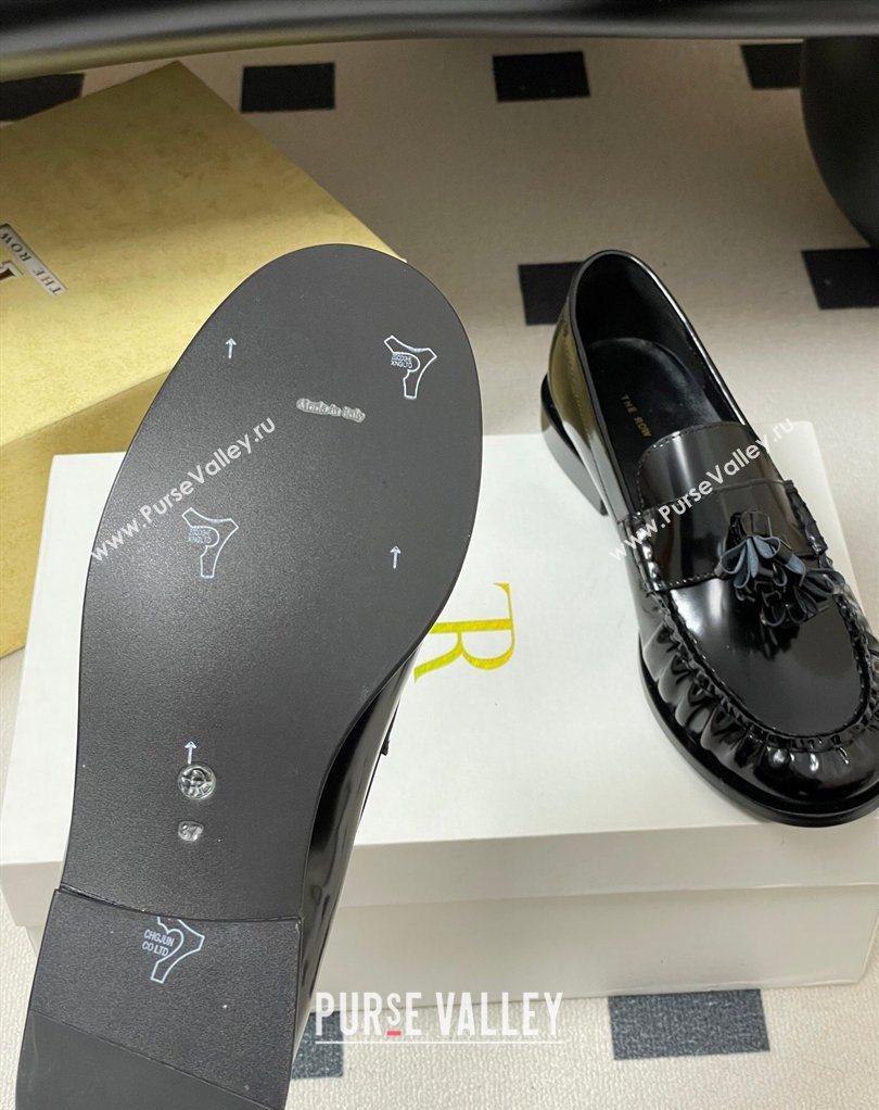 The Row Flat Loafers with Charm in Shiny Leather Black 2026 TR022403 (MD-260224087)
