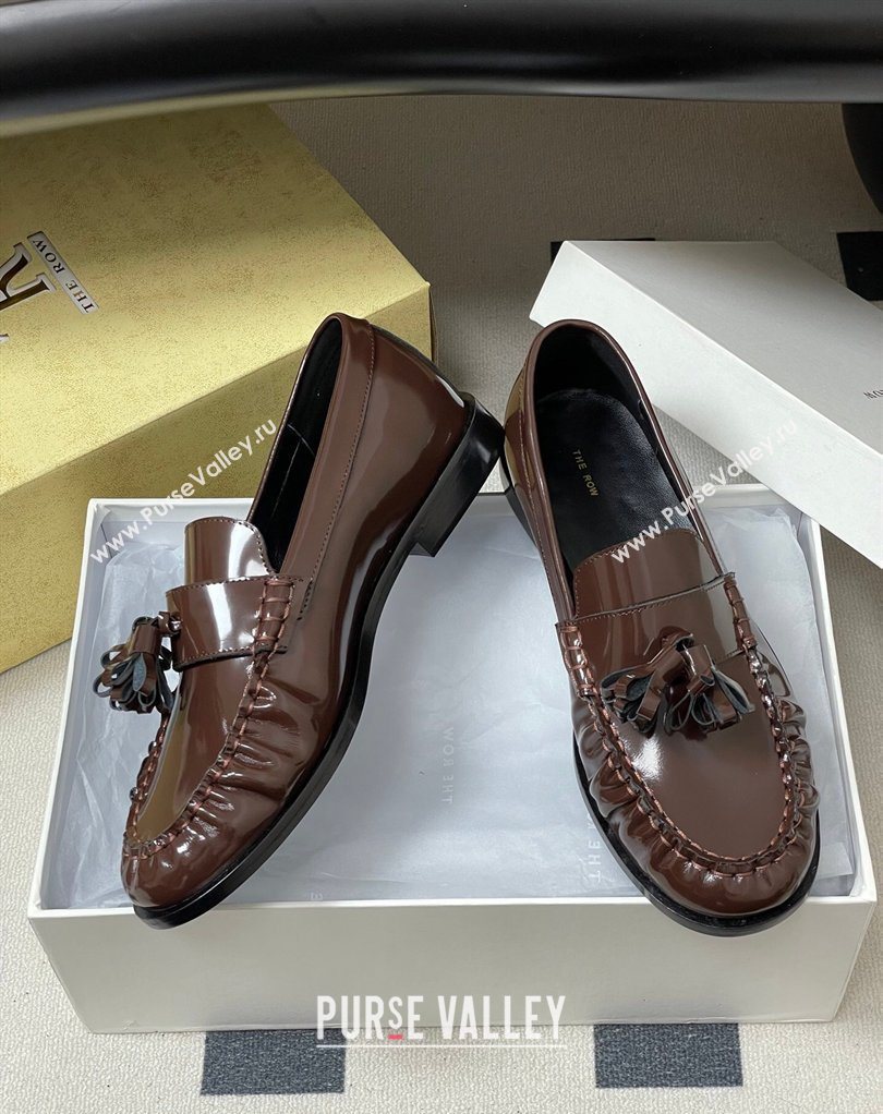 The Row Flat Loafers with Charm in Shiny Leather Brown 2026 TR022403 (MD-260224088)