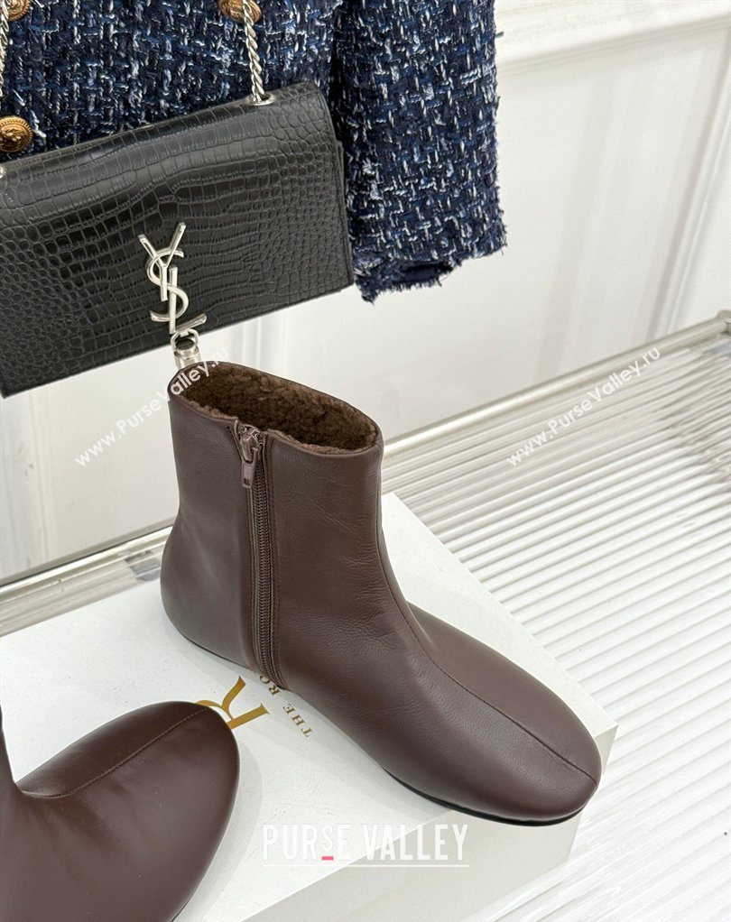 The Row Leather Flat Ankle Boots Brown 2026 TR022404 (MD-260224089)
