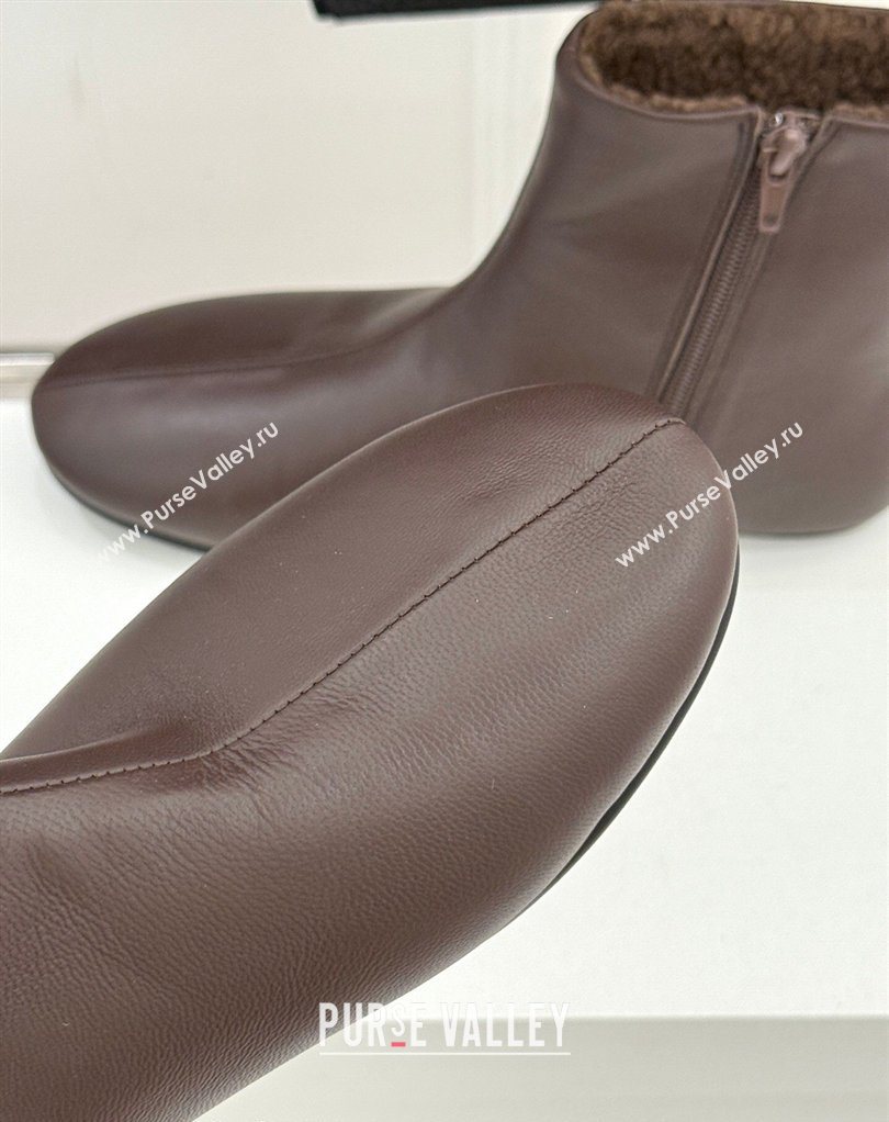 The Row Leather Flat Ankle Boots Brown 2026 TR022404 (MD-260224089)