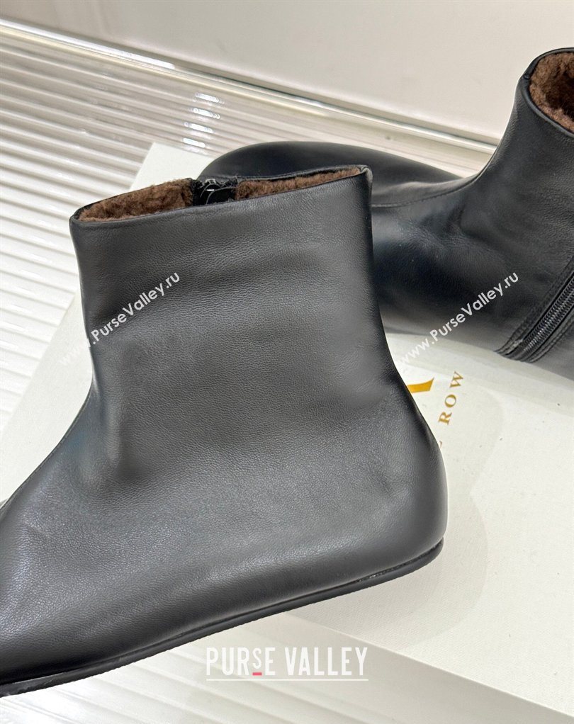The Row Leather Flat Ankle Boots Black 2026 TR022404 (MD-260224090)