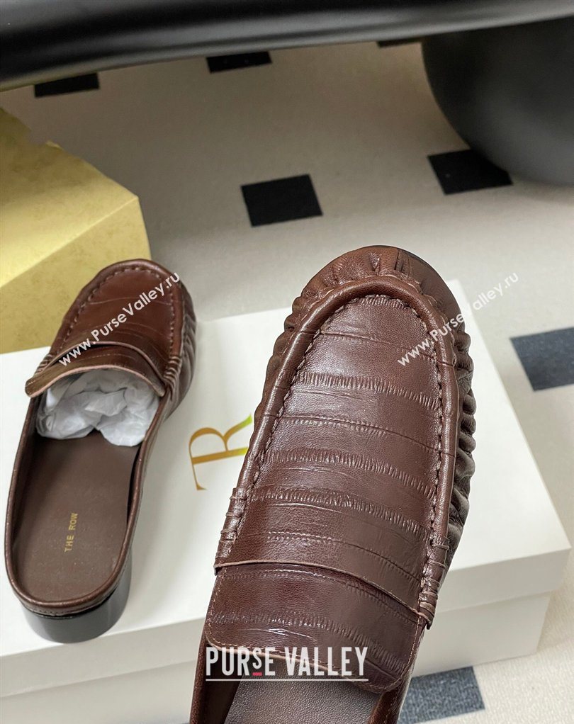 The Row Flat Mules in Eel Embossed Leather Brown 2026 TR022402 (MD-260224085)
