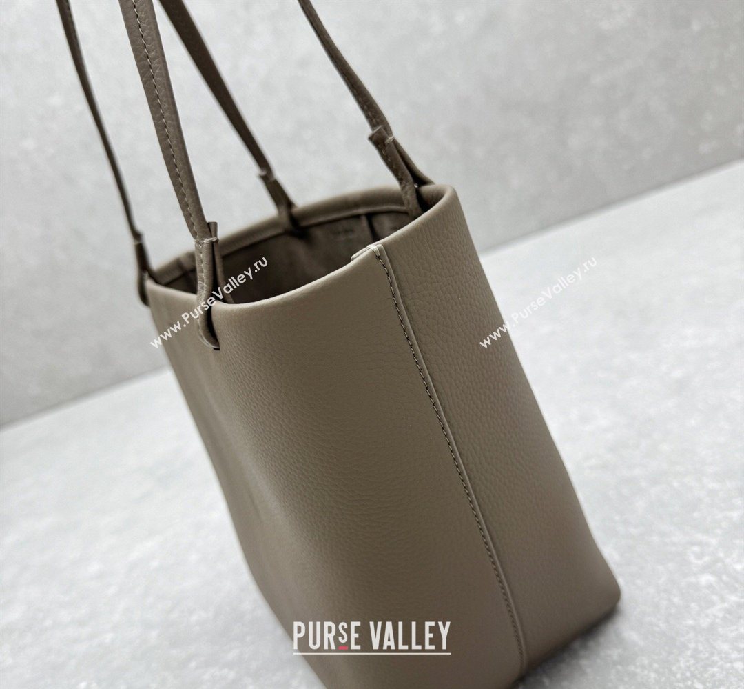 The Row Park Tote Three Bag in Grained Leather Smoked Taupe 2026 1719 (ningm-260410065)