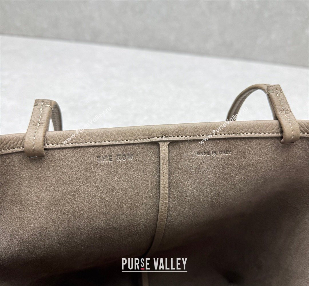 The Row Park Tote Three Bag in Grained Leather Smoked Taupe 2026 1719 (ningm-260410065)