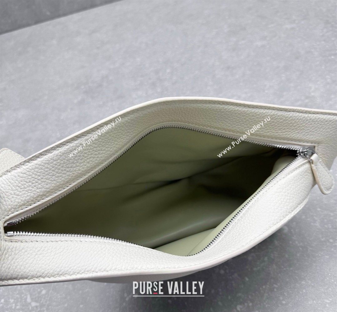 The Row Banana Crossbody Bag in Grained Leather White 2026 1871 (ningm-260410059)